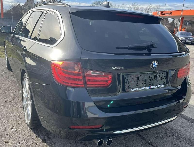 Gebraucht BMW 330 258 PS (189 kW) 2014 Schwarz Kombi