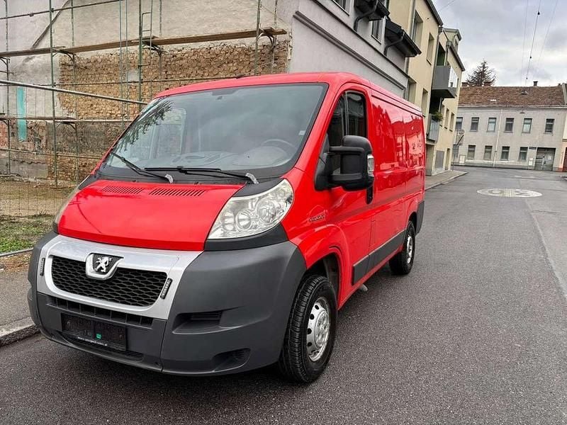 Rot Gebraucht 2007 Peugeot Boxer Van | € 5.999 (Superpreis) - Bild 1/4