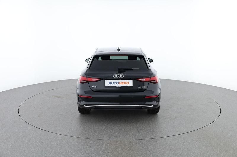 Gebraucht Audi A3 Sportback Advanced 150 PS (110 kW) 2023 Schwarz Kleinwagen