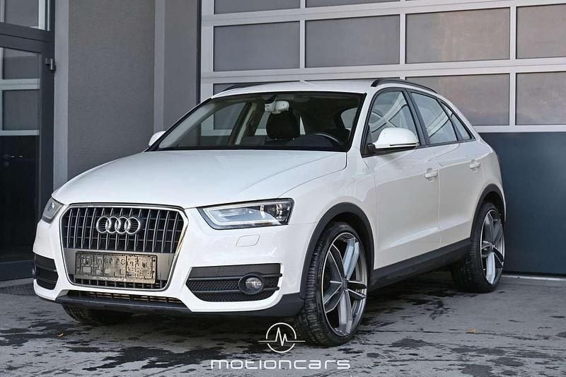 Weiß Gebraucht 2012 Audi Q3 Comfort SUV | € 10.980 (Fairer Preis) - Bild 1/4