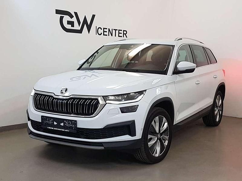 Gebraucht Skoda Kodiaq Sport 150 PS (110 kW) 2022 Weiß SUV