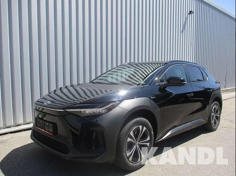 Schwarz Gebraucht 2025 Toyota bZ4X Comfort SUV | € 34.390 (Guter Preis) - Bild 1/4