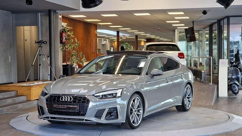 Grau Gebraucht 2020 Audi A5 Business Coupé | € 36.480 (Etwas zu teuer) - Bild 1/4