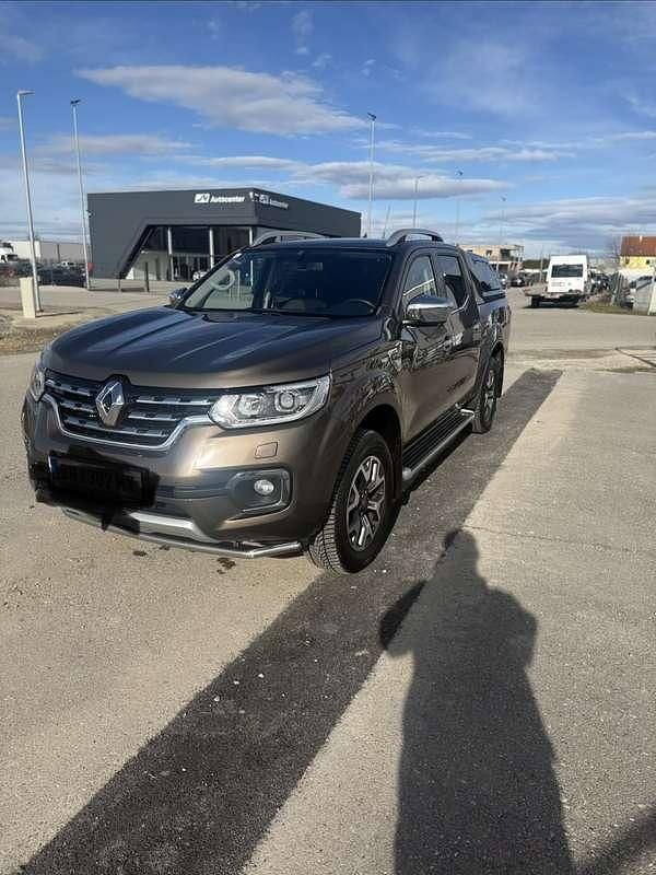 Gebraucht Renault Alaskan 190 PS (139 kW) 2017 Braun Abholung
