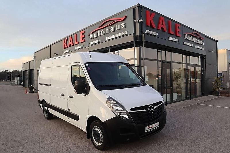 Weiß Gebraucht 2021 Opel Movano Van | € 21.990 (Fairer Preis) - Bild 1/4