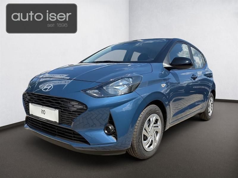 Gebraucht Hyundai i10 GO! 63 PS (46 kW) 2023 Vibrant blue pearl / schwarz Kleinwagen