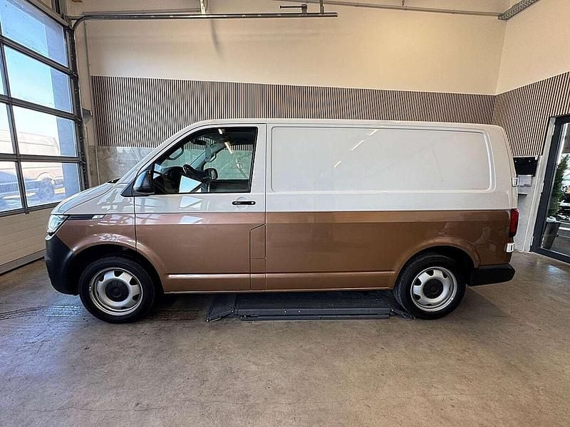Gebraucht VW T6.1 150 PS (110 kW) 2020 Weiß Van