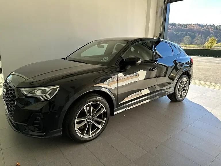 Schwarz metallicperleffektno Gebraucht 2021 Audi Q3 Sportback S-Line SUV | € 43.900 (Teuer) - Bild 1/4