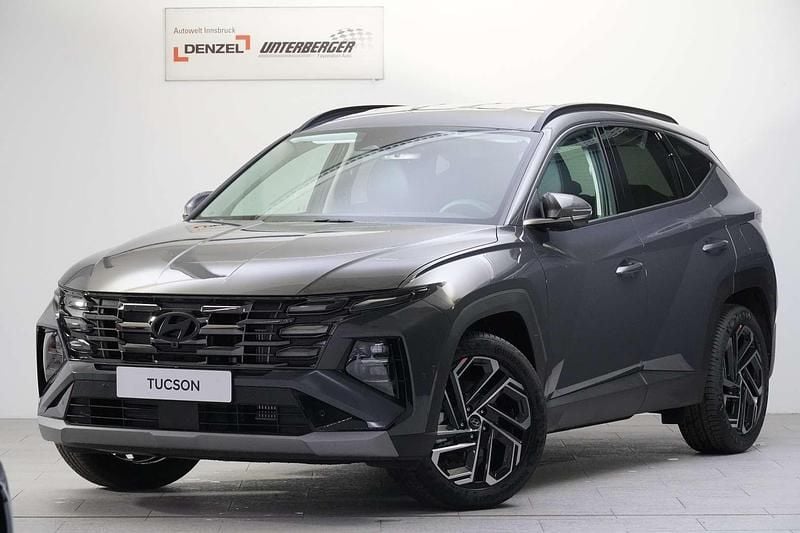 Gebraucht Hyundai Tucson 136 PS (100 kW) 2025 Grau SUV