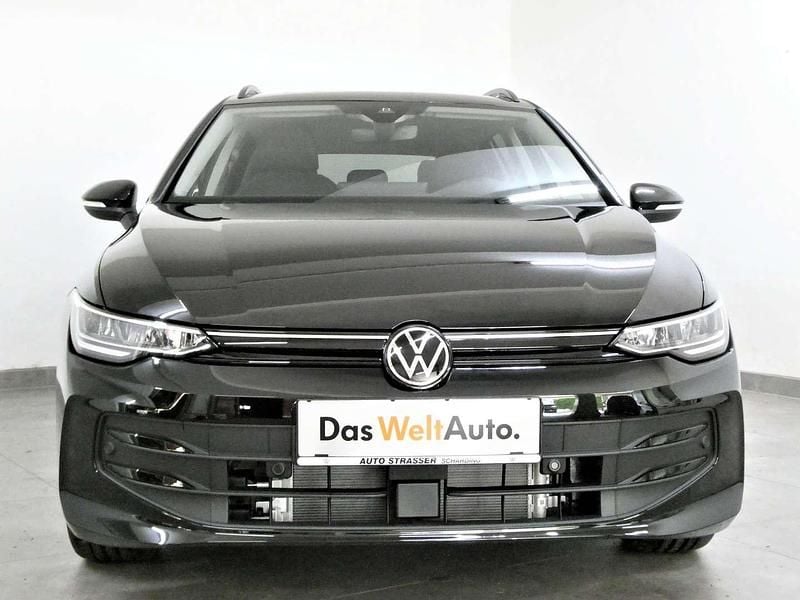 Gebraucht VW Golf VIII R 116 PS (85 kW) 2024 Schwarz Kombi