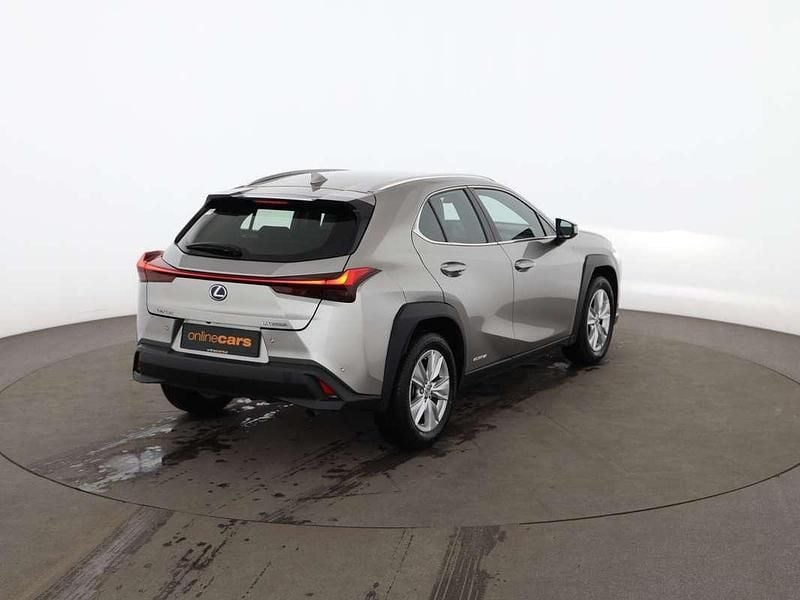 Gebraucht Lexus UX 250h Business Edition 152 PS (111 kW) 2020 Beige SUV