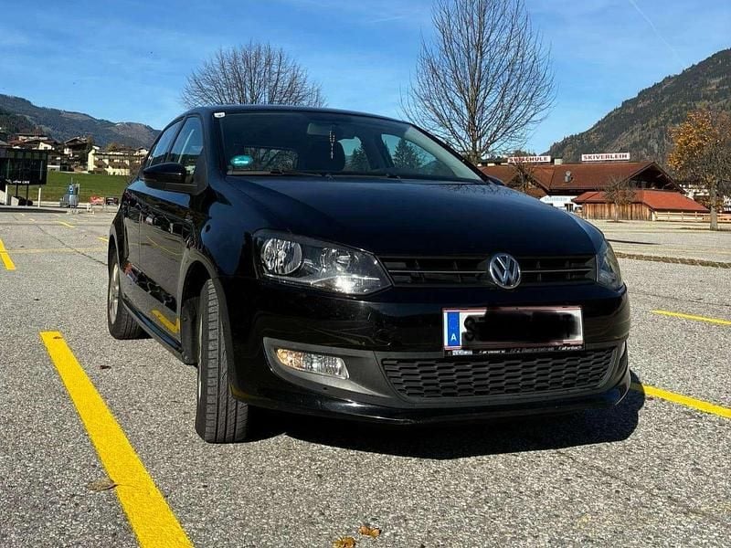 Schwarz Gebraucht 2010 VW Polo Highline Kleinwagen | € 4.500 (Etwas zu teuer) - Bild 1/4
