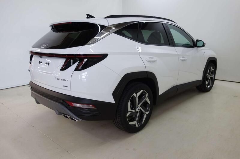 Gebraucht Hyundai Tucson 179 PS (131 kW) 2023 Weiß SUV