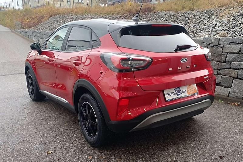 Gebraucht Ford Puma Titanium 125 PS (91 kW) 2022 Rot SUV