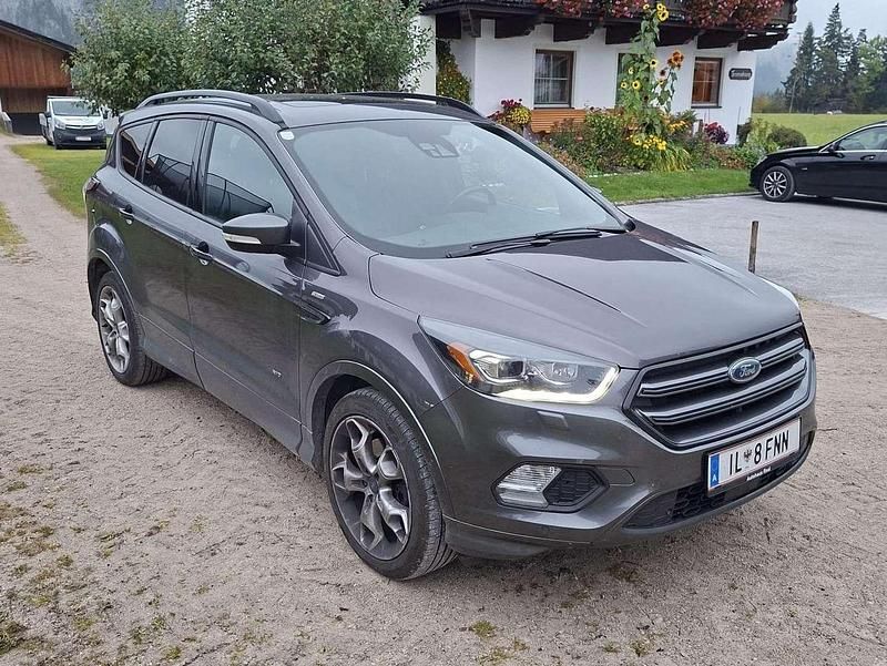Gebraucht Ford Kuga ST-Line 150 PS (110 kW) 2017 SUV