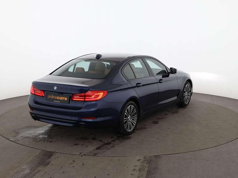 Gebraucht BMW 518 136 PS (100 kW) 2020 Blau Limousine