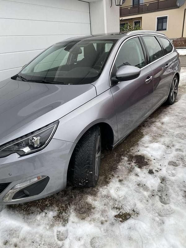 Gebraucht Peugeot 308 SW Allure 120 PS (88 kW) 2015 Kombi