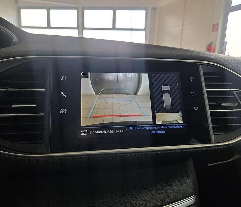 Gebraucht Peugeot 308 SW Active 131 PS (96 kW) 2021 Grau Kombi