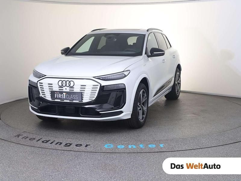 Neu Audi Q6 e-tron Performance 225 kW (306 PS) 2025 Weiss  metallic SUV