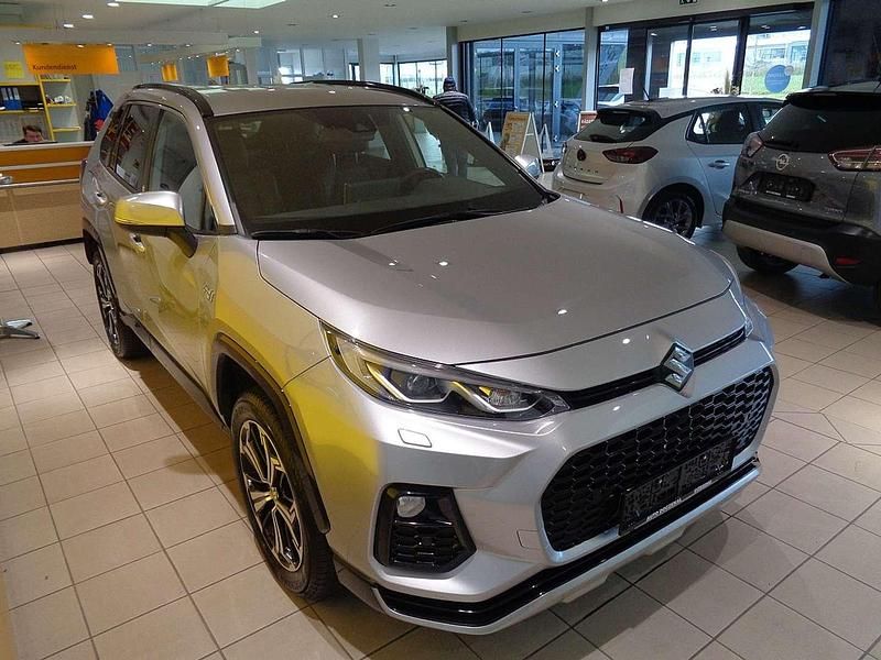 Silber Gebraucht 2021 Suzuki Across SUV | € 30.990 (Etwas zu teuer) - Bild 1/4