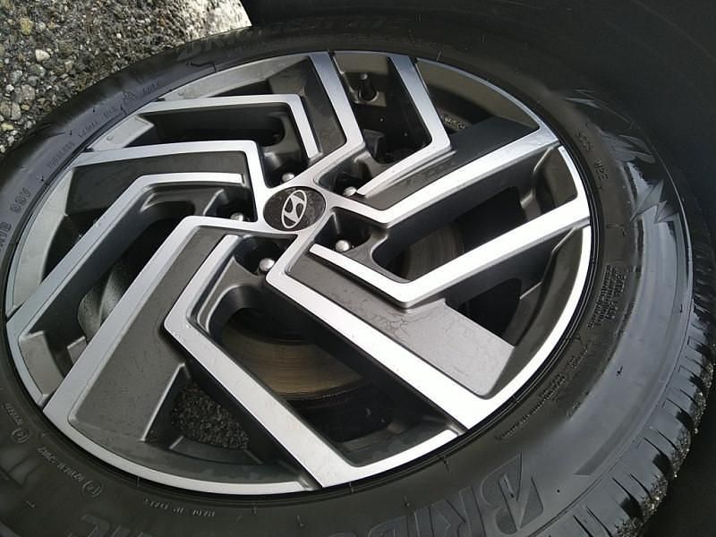 Gebraucht Hyundai Kona N Line 120 PS (88 kW) 2023 Grau SUV