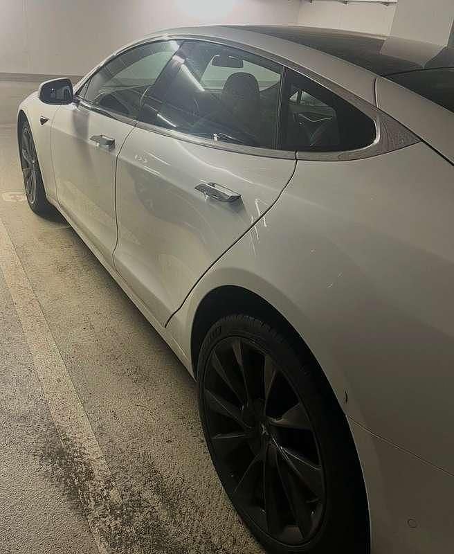 Gebraucht Tesla Model S Performance 584 kW (795 PS) 2019 Weiß Kleinwagen