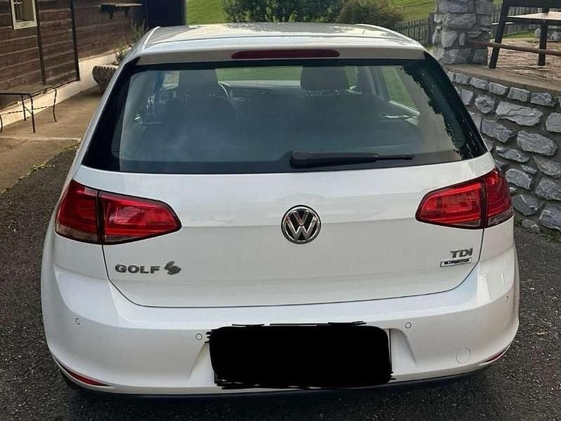 Gebraucht VW Golf VII 90 PS (66 kW) 2015 Weiß Limousine