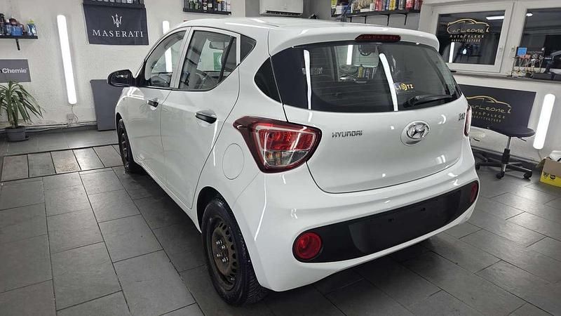 Gebraucht Hyundai i10 Life 65 PS (47 kW) 2018 Kleinwagen