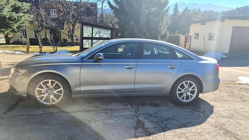 Gebraucht Audi A6 204 PS (150 kW) 2012 Grau Limousine
