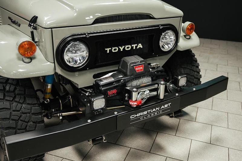 Gebraucht Toyota Land Cruiser 135 PS (99 kW) 1977 Dunkelgrün SUV