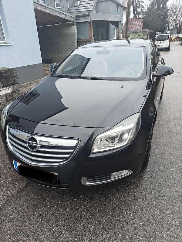 Gebraucht Opel Insignia Cosmo 160 PS (117 kW) 2011 Limousine