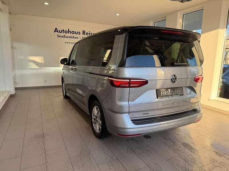 Neu VW Multivan Edition 245 PS (180 kW) 2025 Silber Van