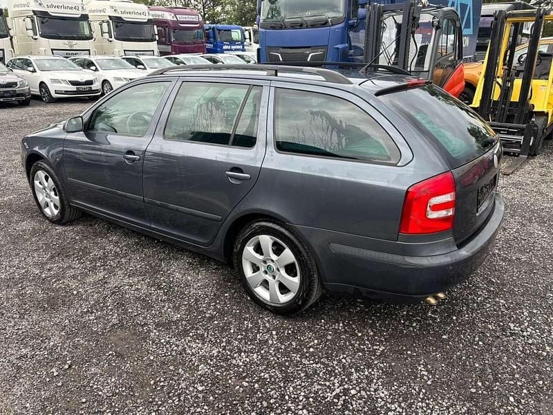 Gebraucht Skoda Octavia 105 PS (77 kW) 2008 Kombi