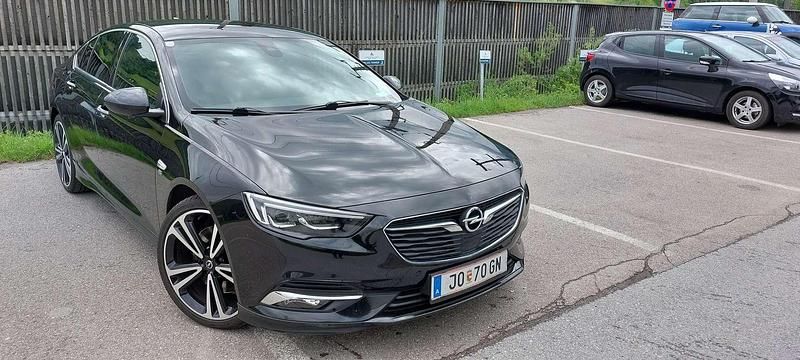 Schwarz Gebraucht 2017 Opel Insignia Dynamic Kombi | € 18.000 (Guter Preis) - Bild 1/4