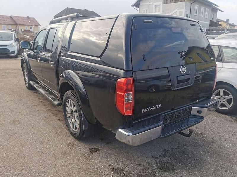 Gebraucht Nissan Navara 171 PS (125 kW) 2014 Schwarz Abholung