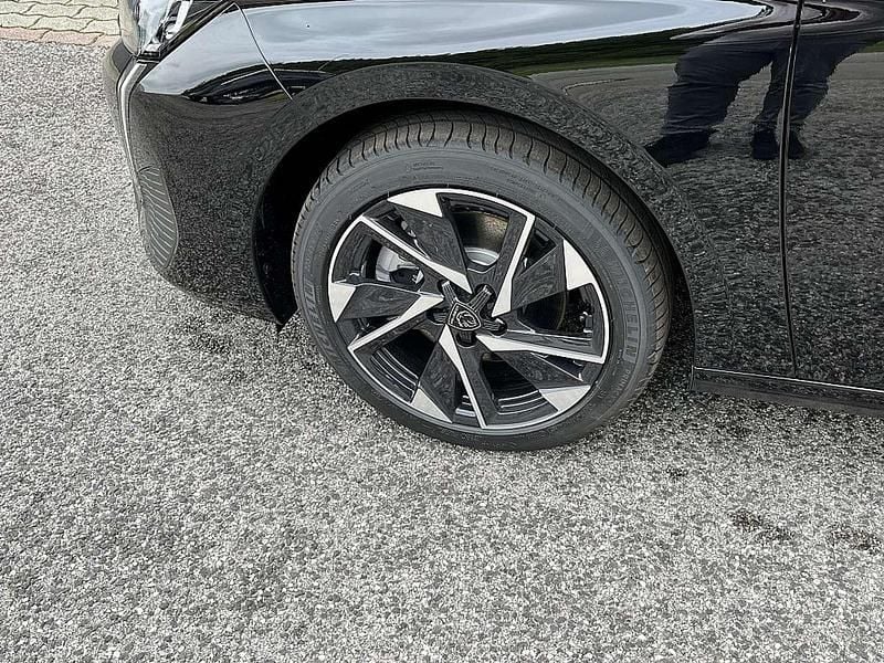Gebraucht Peugeot 308 SW Allure 146 PS (107 kW) 2025 Schwarz Kombi