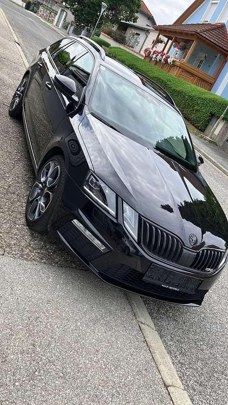Gebraucht 2017 Skoda Octavia RS Kombi | € 26.660 (Teuer) - Bild 1/4