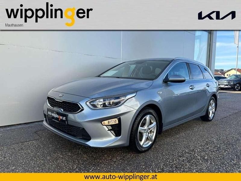 Gebraucht Kia Ceed Sportswagon Silver 99 PS (72 kW) 2020 Silber Kombi