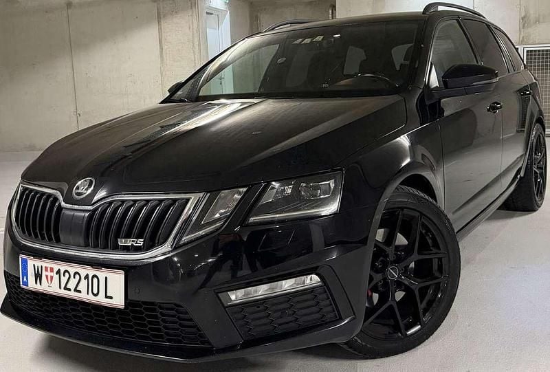 Gebraucht 2017 Skoda Octavia RS Kombi | € 12.499 (Superpreis) - Bild 1/4