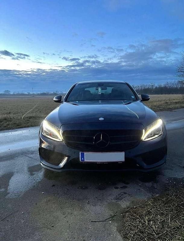 Gebraucht Mercedes C200 AMG line 136 PS (100 kW) 2017 Limousine