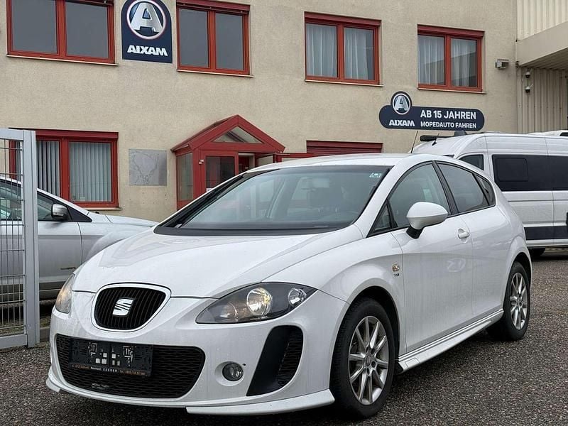 Gebraucht Seat Leon 105 PS (77 kW) 2012 Weiß Limousine