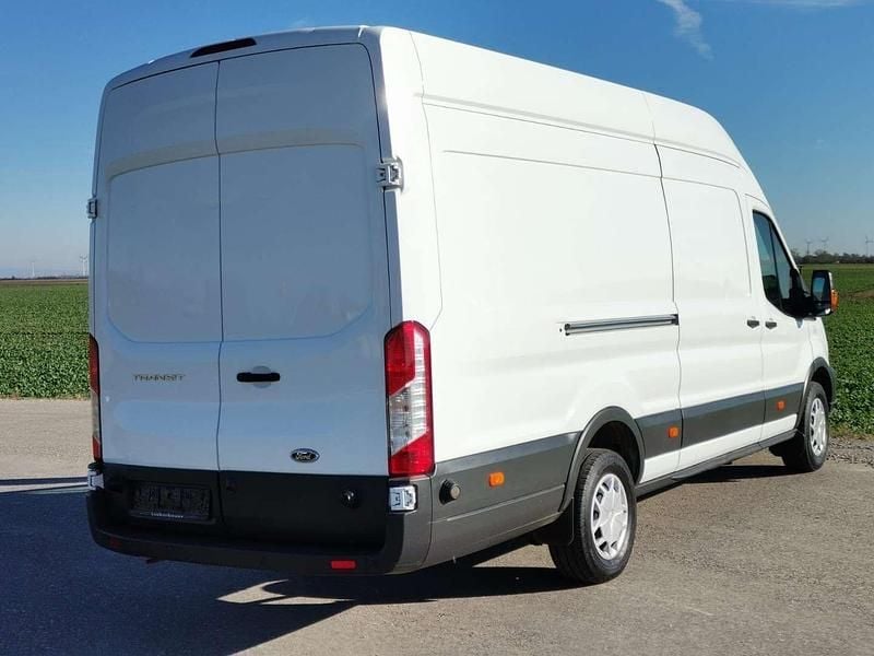 Gebraucht Ford Transit Trend 131 PS (96 kW) 2018 Limousine