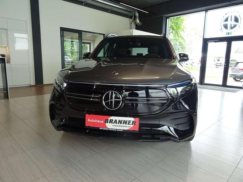 Gebraucht Mercedes EQB300 167 kW (228 PS) 2024 Schwarz SUV