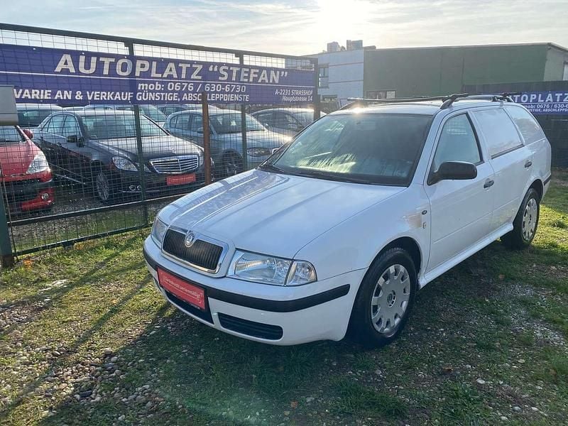 Gebraucht Skoda Octavia Classic 90 PS (66 kW) 2002 Weiß Kombi