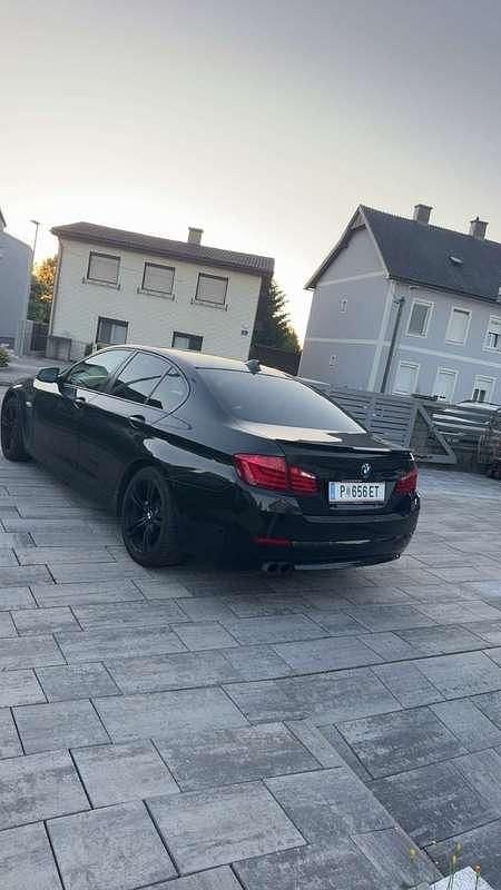 Gebraucht BMW 520 184 PS (135 kW) 2011 Limousine