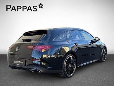 Gebraucht Mercedes CLA200 Shooting Brake Edition 150 PS (110 kW) 2024 Kosmosschwarz metallic Kombi