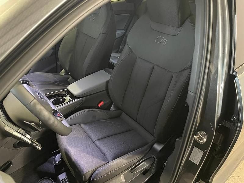Neu Audi Q3 S-Line 150 PS (110 kW) 2026 Mittelgrau  metallicperleffekt SUV