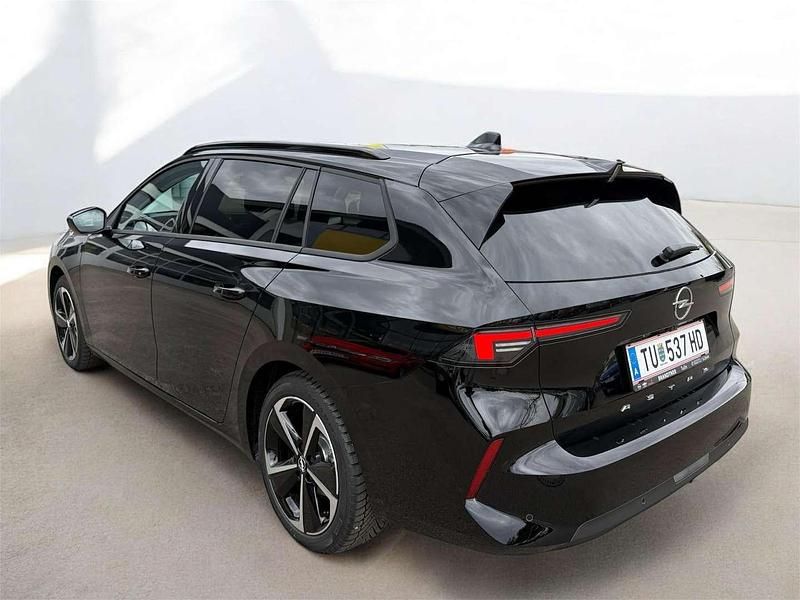 Neu Opel Astra Edition 110 PS (80 kW) 2025 Schwarz Kombi