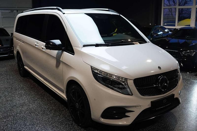 Gebraucht Mercedes V300 Avantgarde 237 PS (174 kW) 2022 Weiß Van / Kleinbus