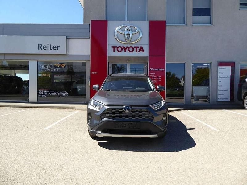 Grau Gebraucht 2020 Toyota RAV4 Hybrid SUV | € 26.990 (Fairer Preis) - Bild 1/4